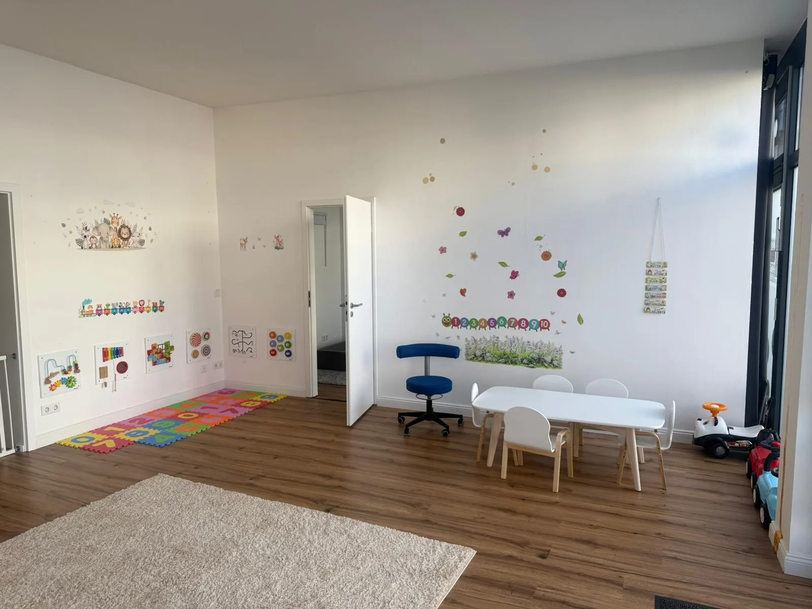 Einblick in die Kindertagespflege Bunte kleine Kinderwelt in Düsseldorf