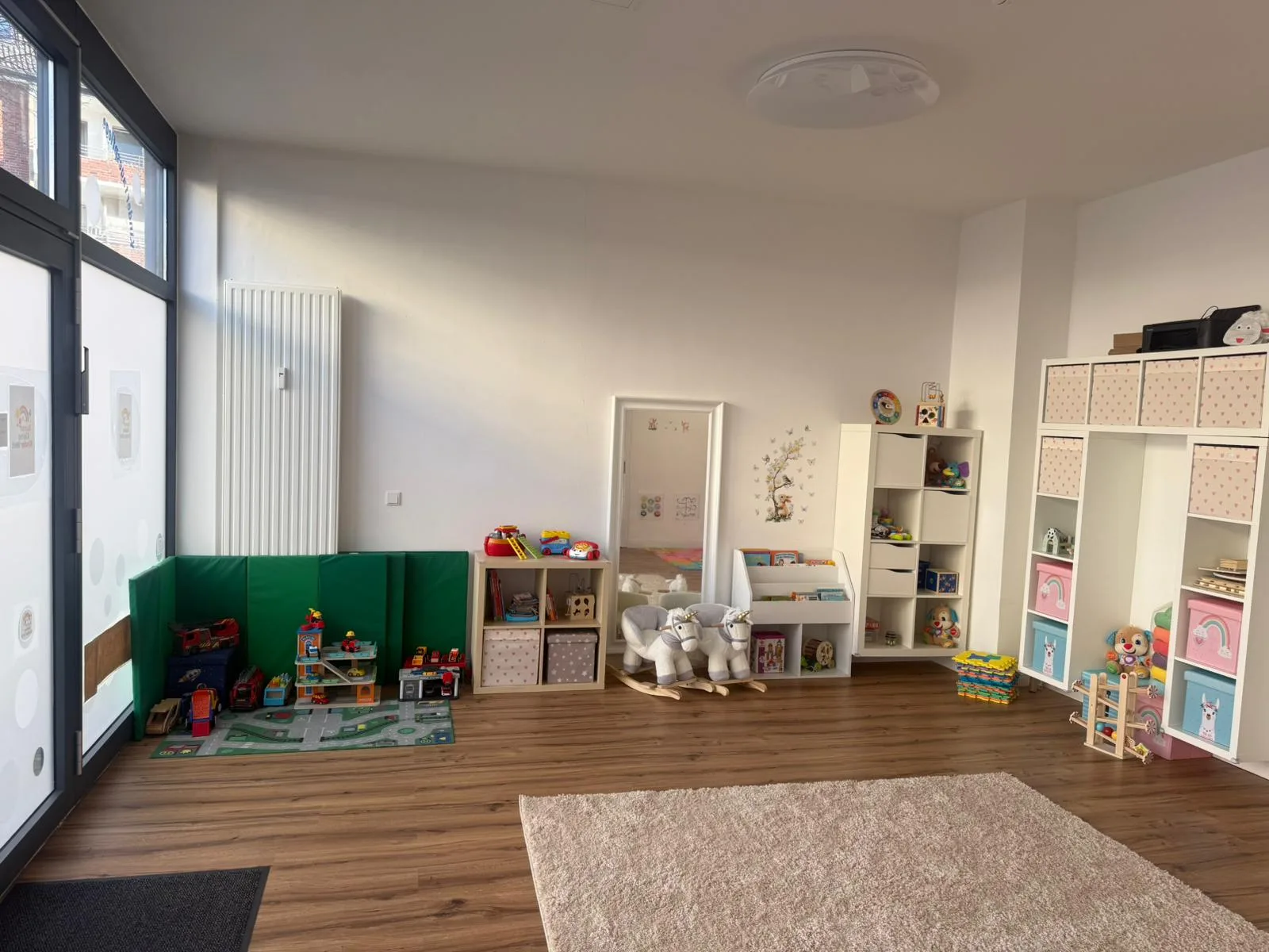 Liebevoll gestalteter Betreuungsbereich für U3-Kinder in Düsseldorf